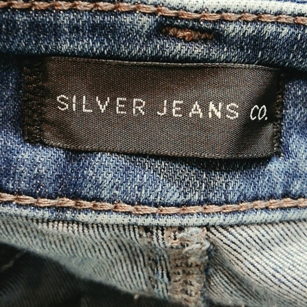 Silver Jeans Co Avery High Rise Straight Leg Jeans Medium Wash Sz 14/30 Cowgirl